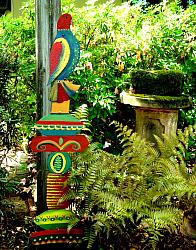 PARROT on TOTEM POLE