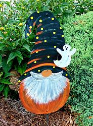 PUMPKIN GNOME w/Black Hat