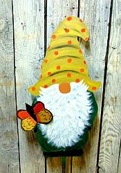 GNOME with BUTTERFLY on SHOULDER